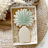 Little Biskut Palm Vase cutter & embosser set
