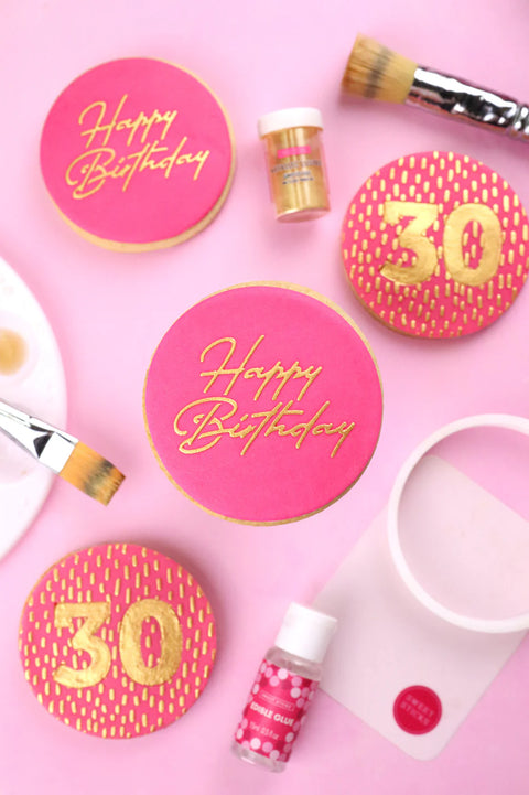 How to Use Stencils to Decorate Birthday Cupcakes or Cookies