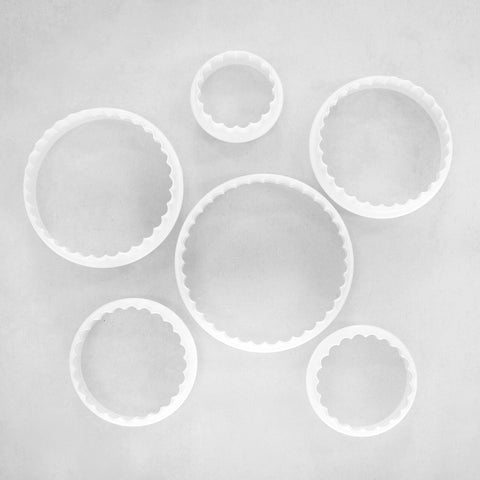 Loyal Plastic Round Double sided Cookie Cutters (set of 6)