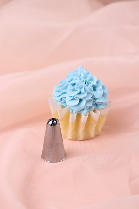 Loyal No. 884 Drop Flower Piping Tip