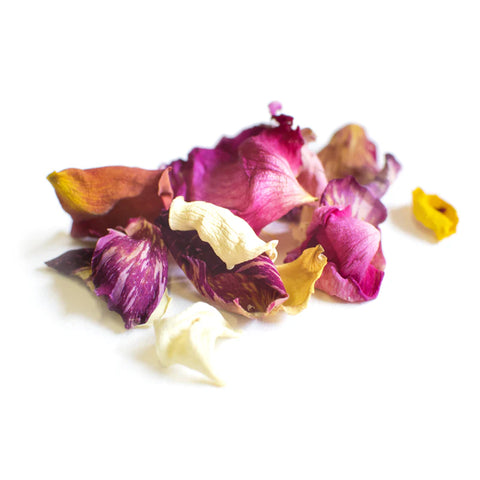 Petite Ingredient dried edible rose petals