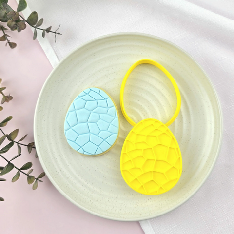 Crinkle Easter Egg 9cm cutter & embosser set