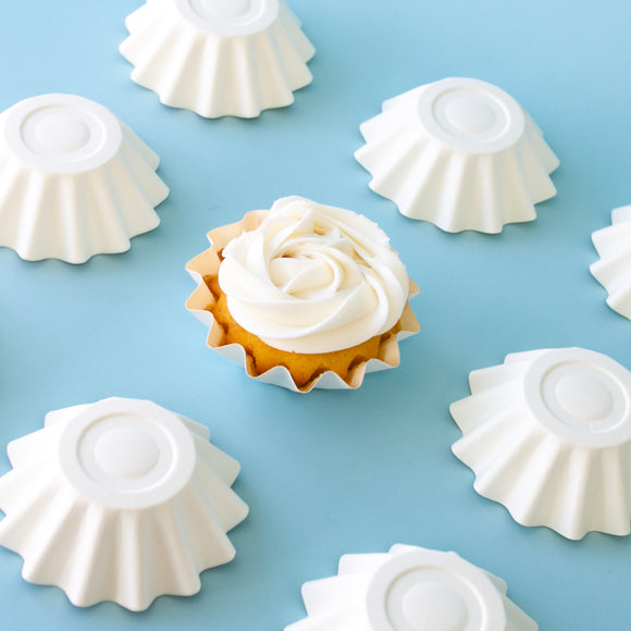Papyrus & Co WHITE Bloom Baking Cups (24 pack)